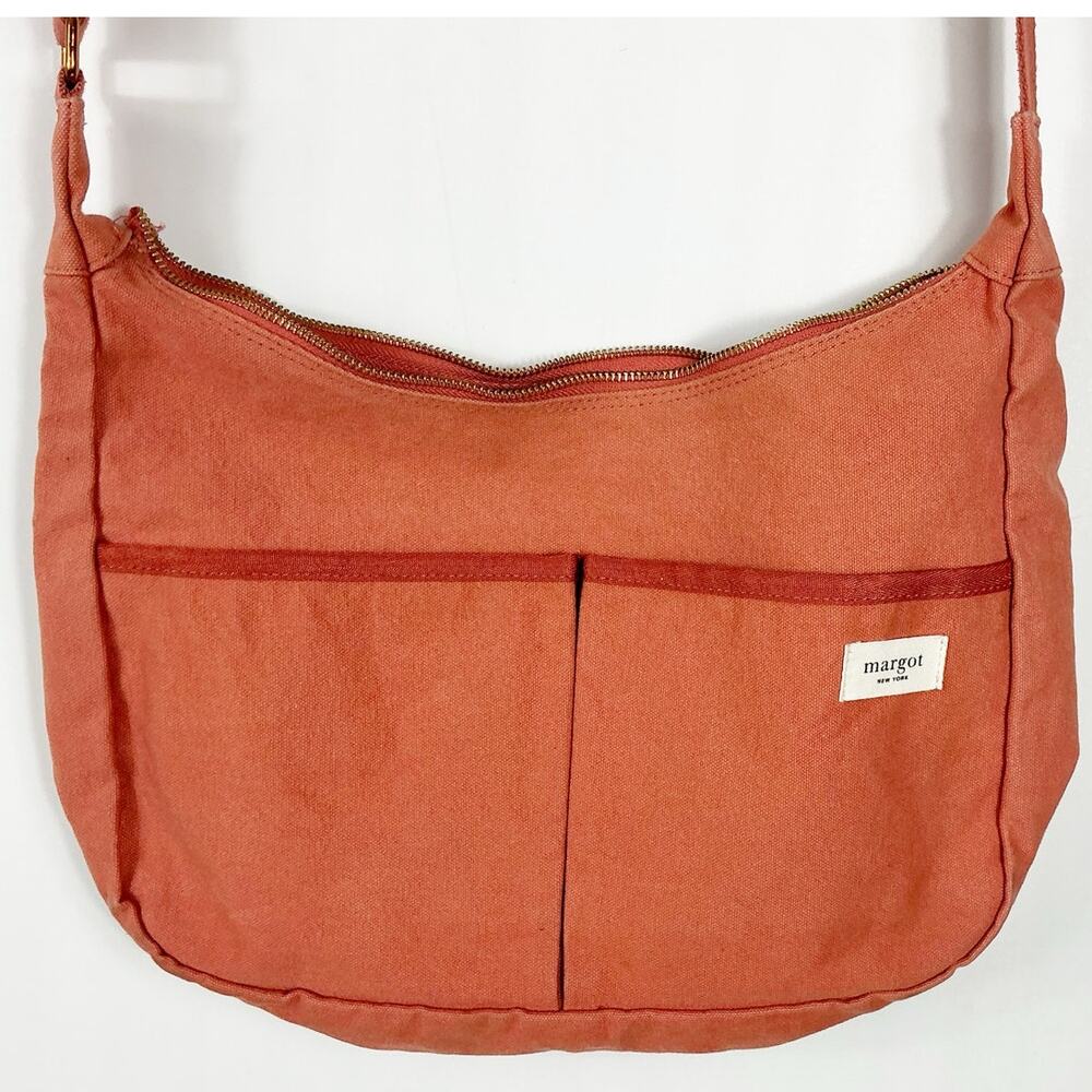 Margot New York Canvas Shoulder Bag Salmon Terracota *FLAW-zipper*